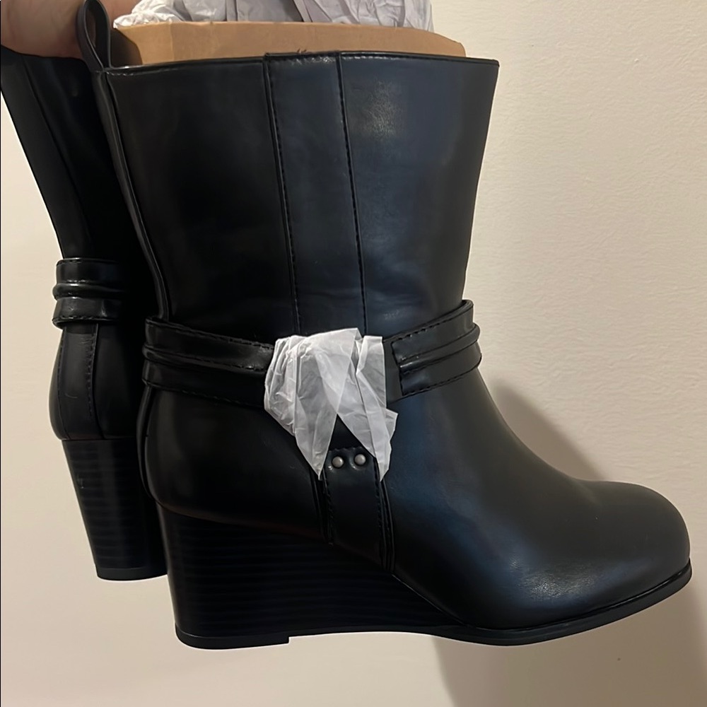 Women's Black Wedge Ankle Boots